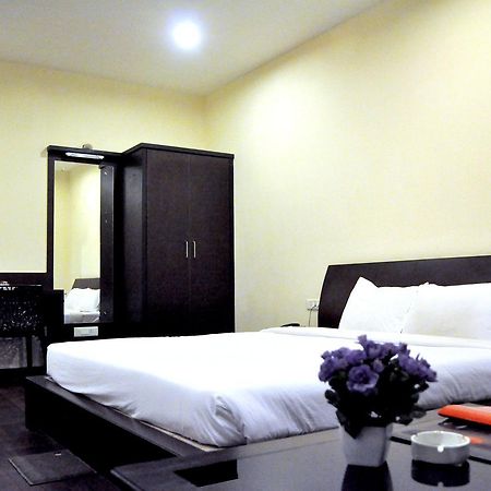Hotel Suncity Palace Jharsuguda Ngoại thất bức ảnh