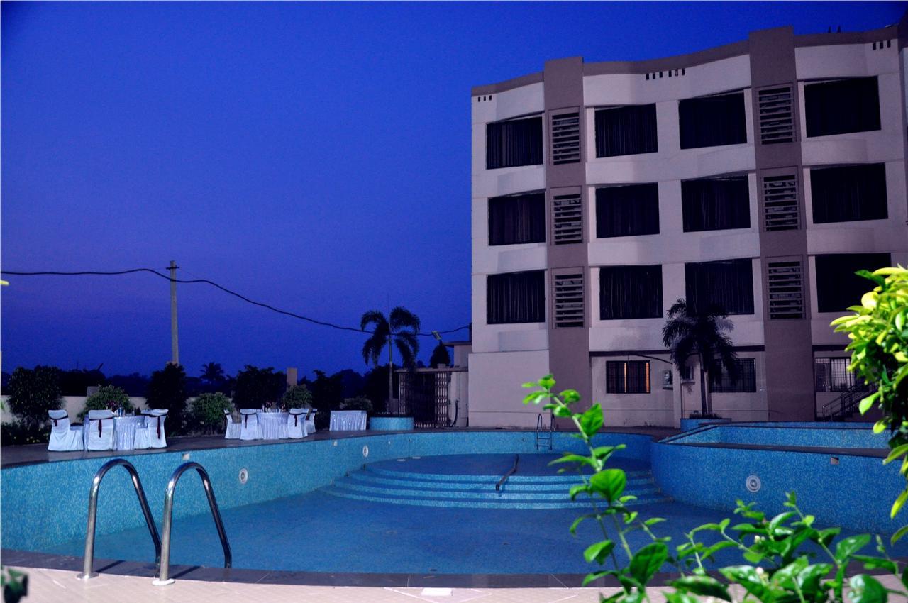 Hotel Suncity Palace Jharsuguda Ngoại thất bức ảnh