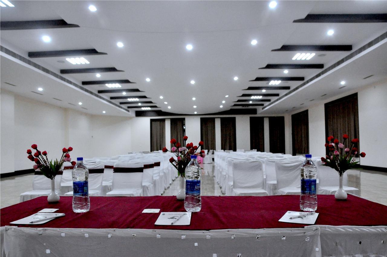 Hotel Suncity Palace Jharsuguda Ngoại thất bức ảnh
