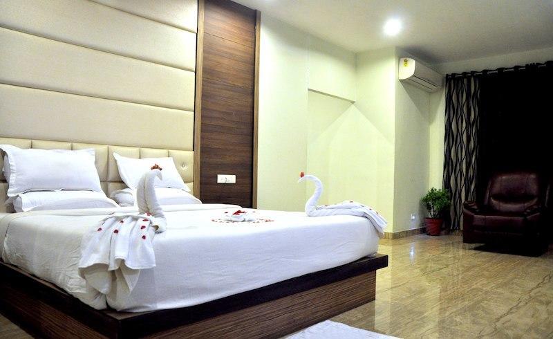 Hotel Suncity Palace Jharsuguda Ngoại thất bức ảnh